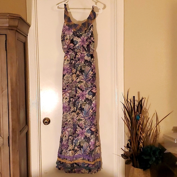 Multicolored size large Dress with floral print. - Picture 1 of 2